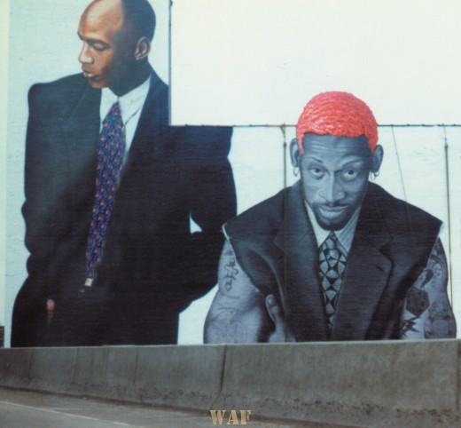 the Bulls 1990s wall mural off I94 in Chicago
