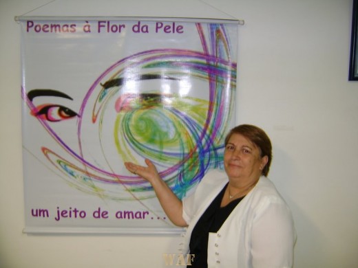 Eu com o Banner da Comunidade &quot;POEMAS Á FLOR da PELE&quot;